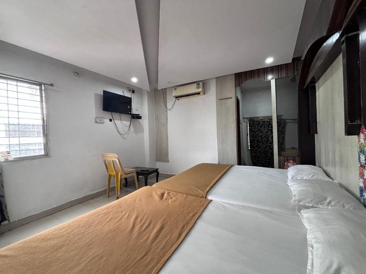 Hotel Raj Empire Mysore Ngoại thất bức ảnh